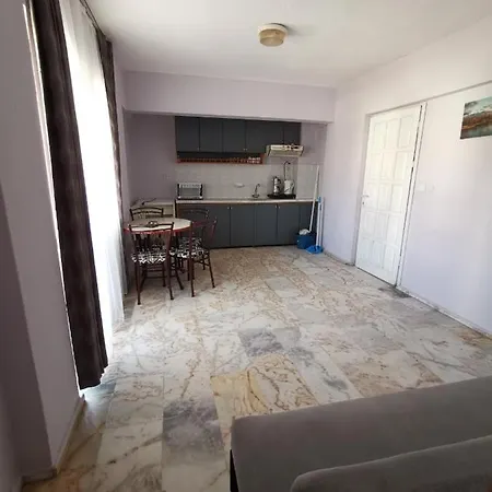 Icmeler Apart Hotel איסמלר