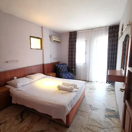 מלון דירות Icmeler Apart Hotel 4*