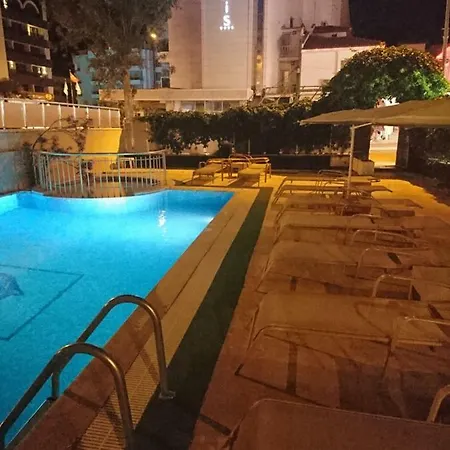 Lägenhetshotell Icmeler Apart Hotel İçmeler